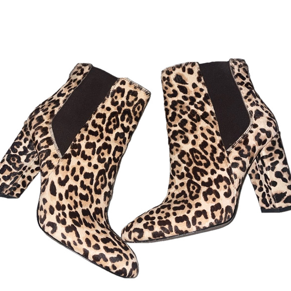 Sam Edelman Shoes - Sam Edelman Leopard Boots Women’s Size 9 pony Hair Ankle Booties animal print